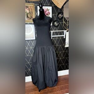 Elegant Black Spaghetti Strapped Dress